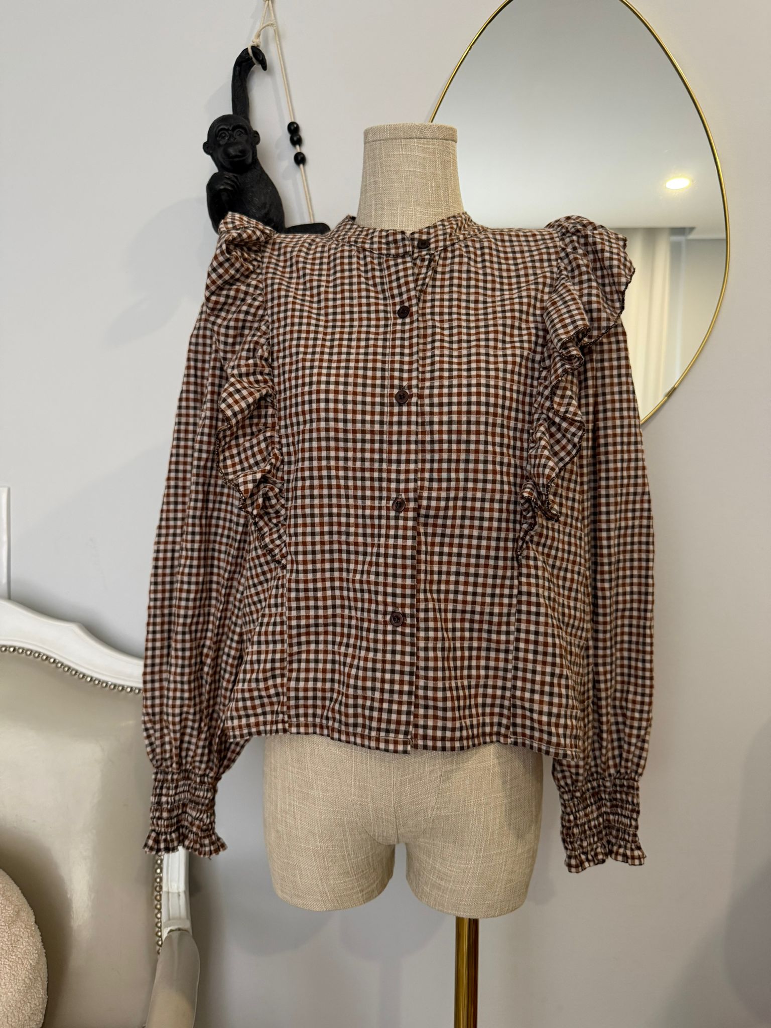 Camisa Xadrez com Folhos Frontais e Posteriores - Image 3