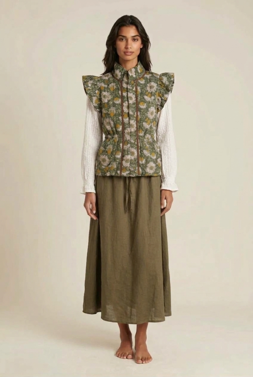 Colete Acolchoado Floral com Folhos nas Cavas